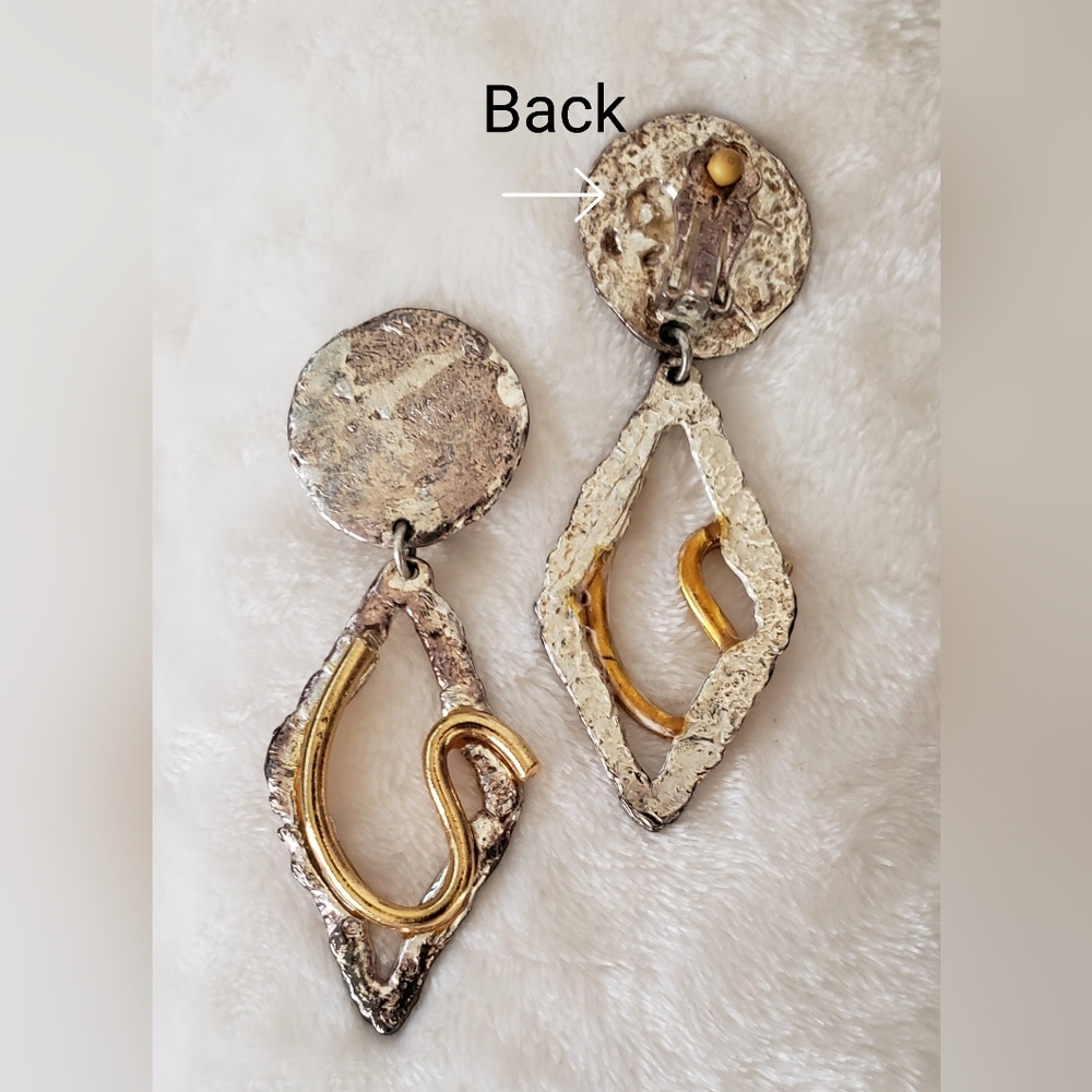 Distinctive Gold and Silver Clip-on Statement Earrings with Unique Design - Picture 2 of 5
